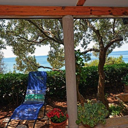 Sea Side Apartment Murter Esterno foto
